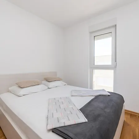 Διαμέρισμα Luxury Maglica Μακάρσκα